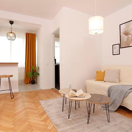 Chic Scandinavian Style Studio Διαμέρισμα Βουκουρέστι Εξωτερικό φωτογραφία